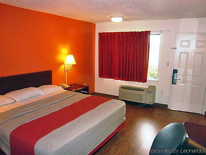 Super 7 Inn By Oyo Tupelo Hwy 178 Kültér fotó